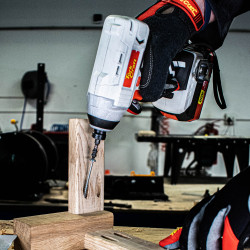 Drill & Impact Driver Twin Pack 20v 2 X 2.0ah Bat Std Charg Carry Bag