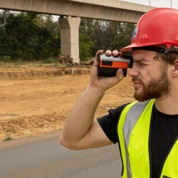 Range Finder 600m 6 X Magnification Angle Height Distance Modes